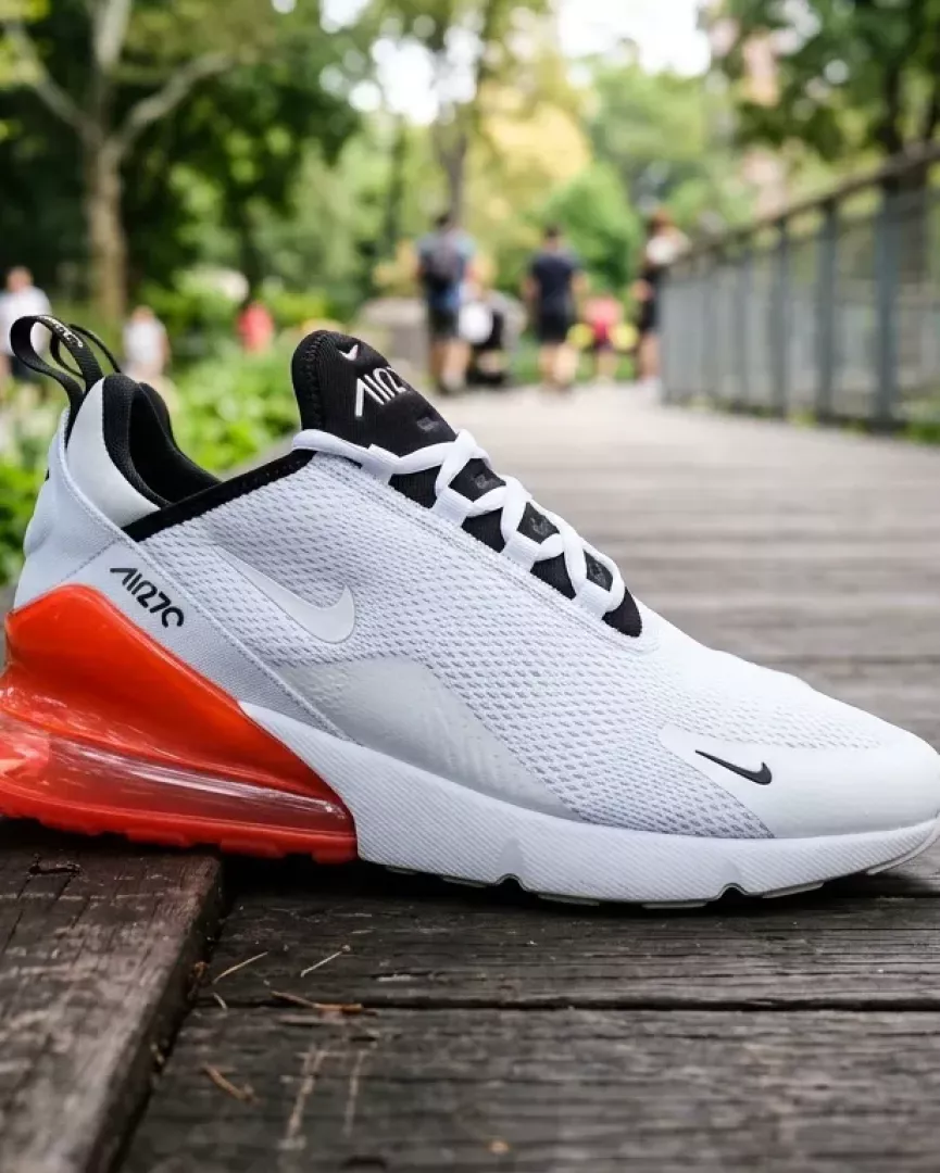 chaussu Nike de seconde main Douala, Cameroun • iDieze