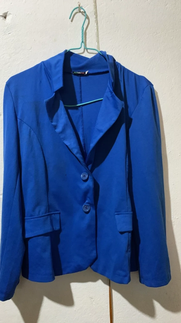 chemise  de seconde main Yaoundé, Cameroun • iDieze